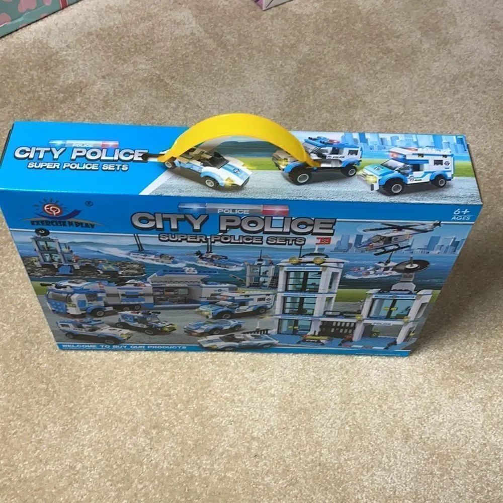 City Police Super Police Set NWT